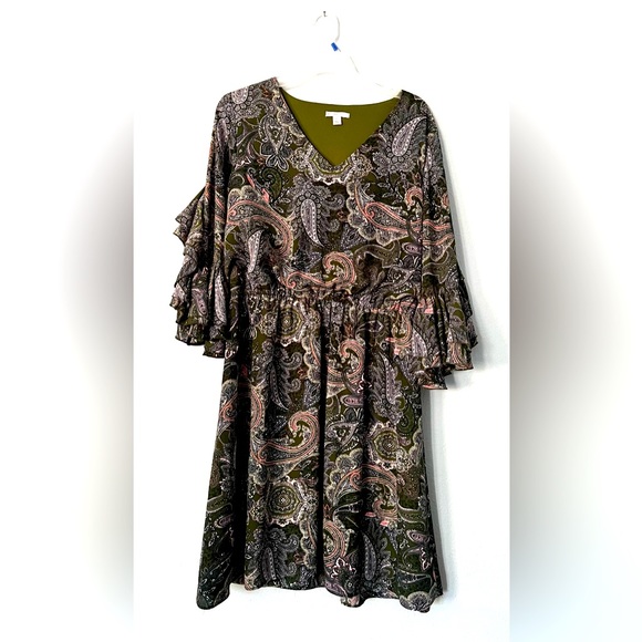 C est 1946 Women’s midi dress Large Elastic waist bell sleeves Green paisley - Picture 1 of 11